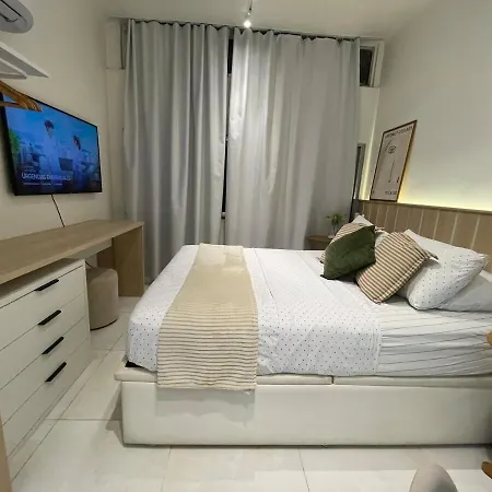 Suh Lapa 10 Metro Gloria Apartment